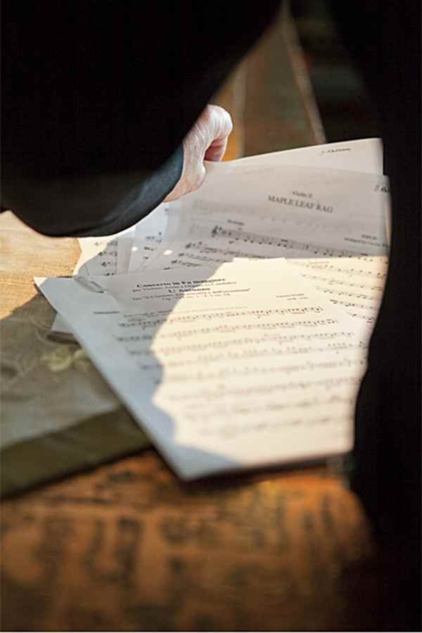 musical notes for wedding music
