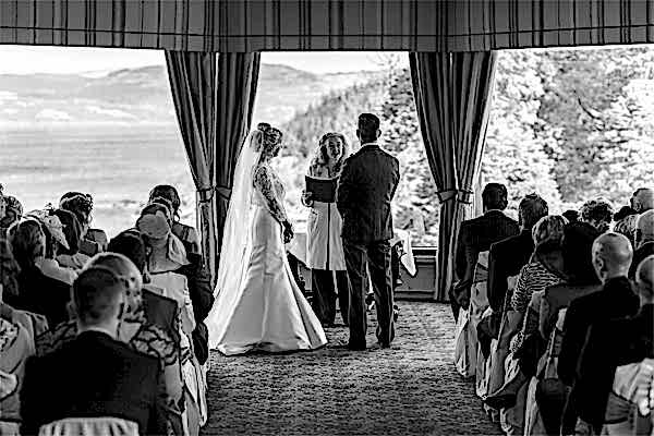 wedding ceremony at stonefield castle fotogenic of scotland