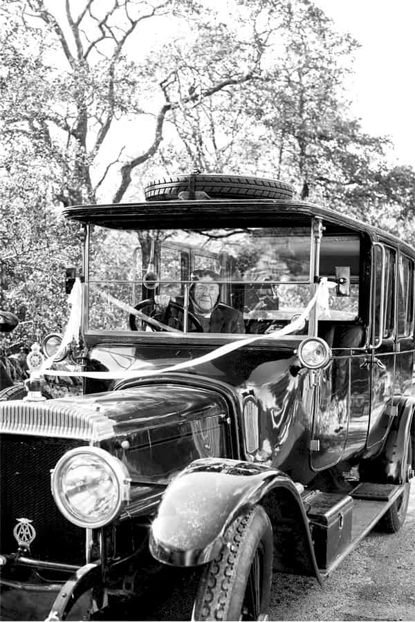 vintage wedding car in scotland