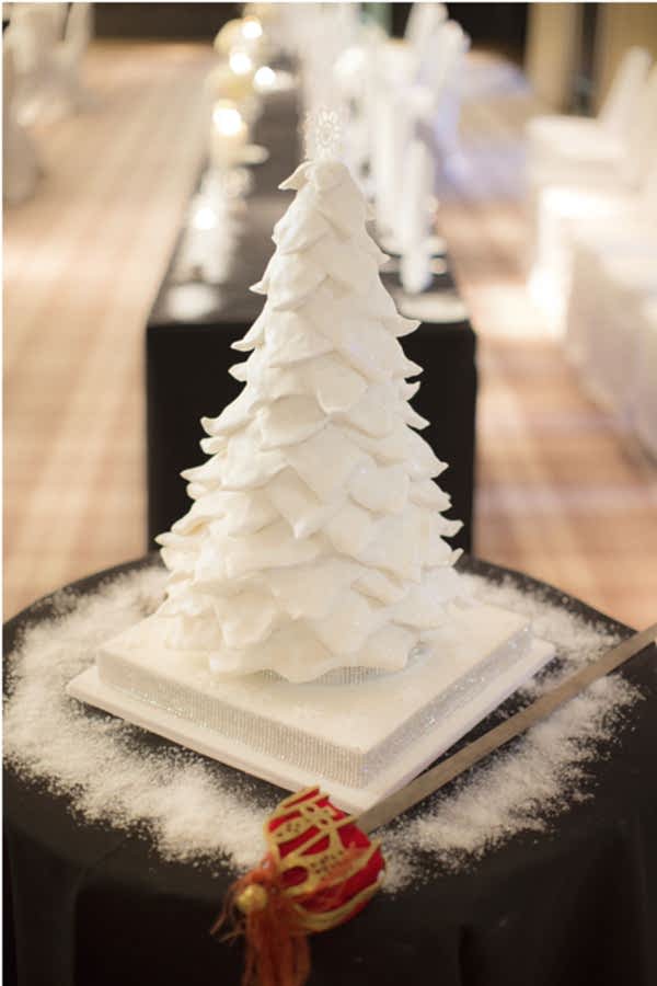 christmas wedding cake