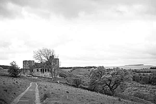 scottish castle ruins