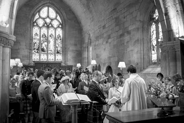 wedding photographer edinburgh scottish church ceremony 