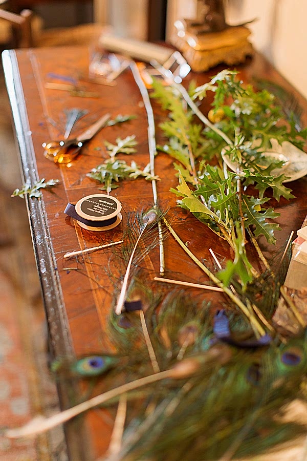 DIY button holes groom and best man