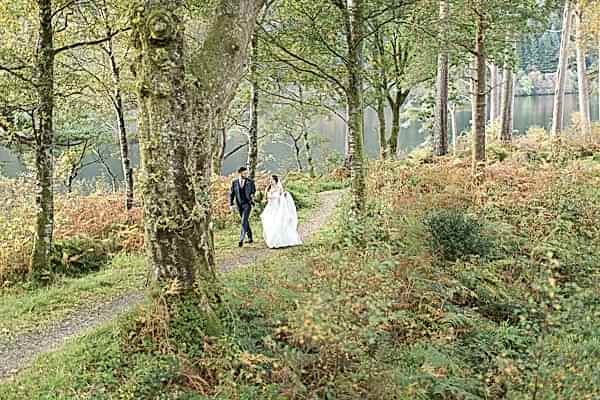 weddign photography service glasgow bride and groom forest photo