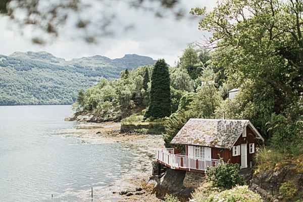 summer house The Lodge on Loch Goil Wedding