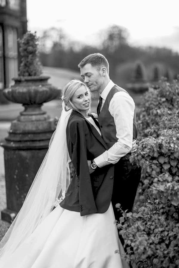 bride and groom scotland mar hall 