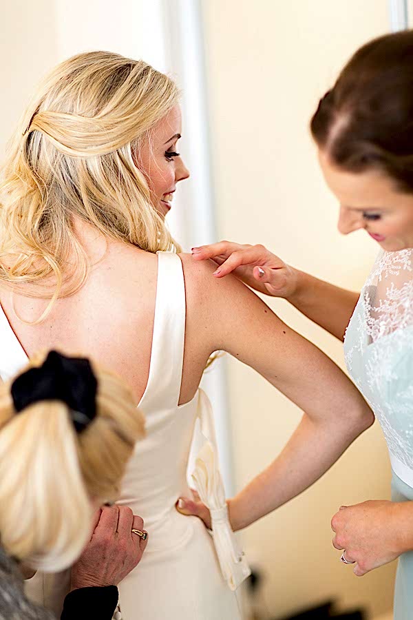 bride putting her dress glasgow mar hall 