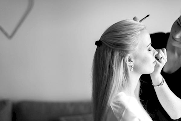 bride having her make up down at home scotland 