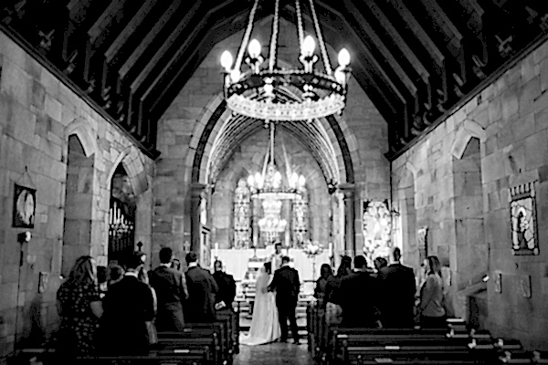 bride and groom at church during wedding ceremony fotogenic of scotland