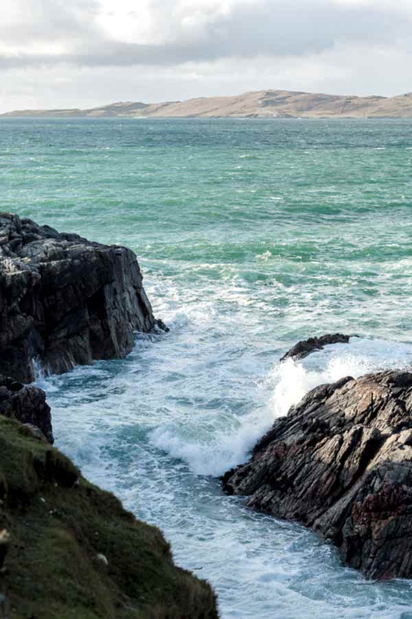 rough sea at harris