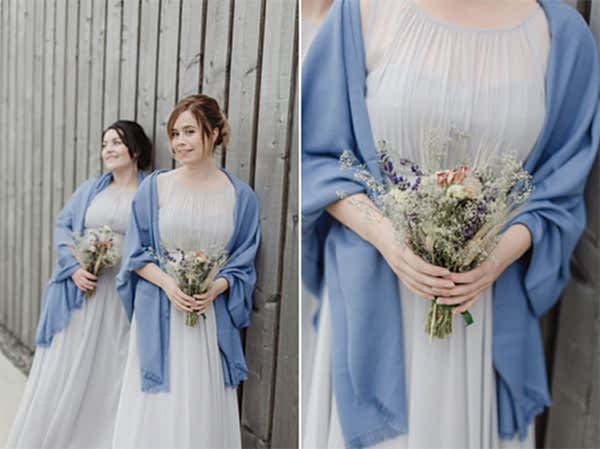 bridesmates outside with dried flowers