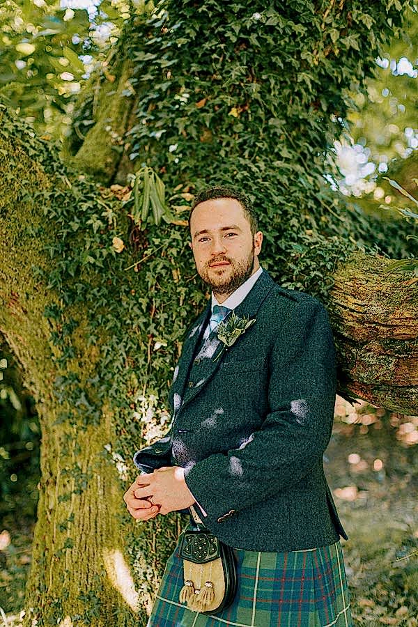 groom weddinh photos loch lomond 