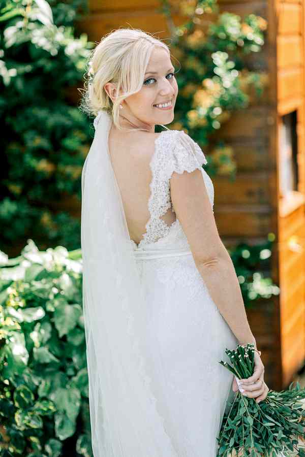 portrait of the bride 