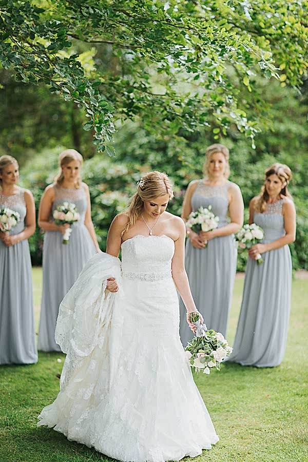 bride walking away at the garden