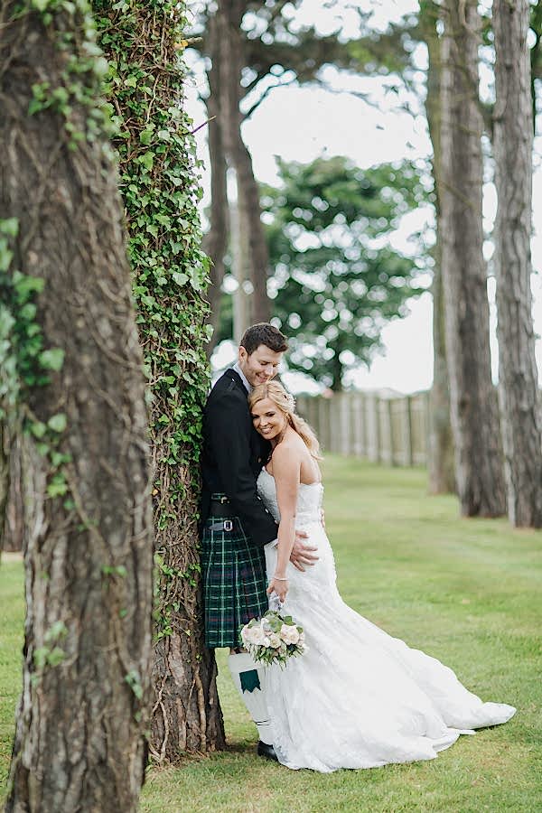 wedding photos glasgow and edinburgh scotland