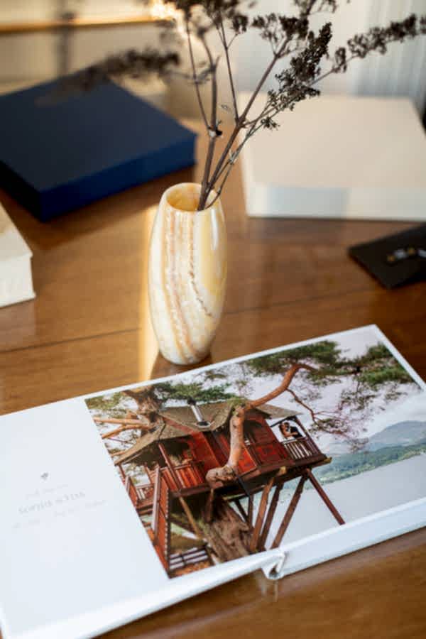 wedding albums from Glasgow and Edinburgh