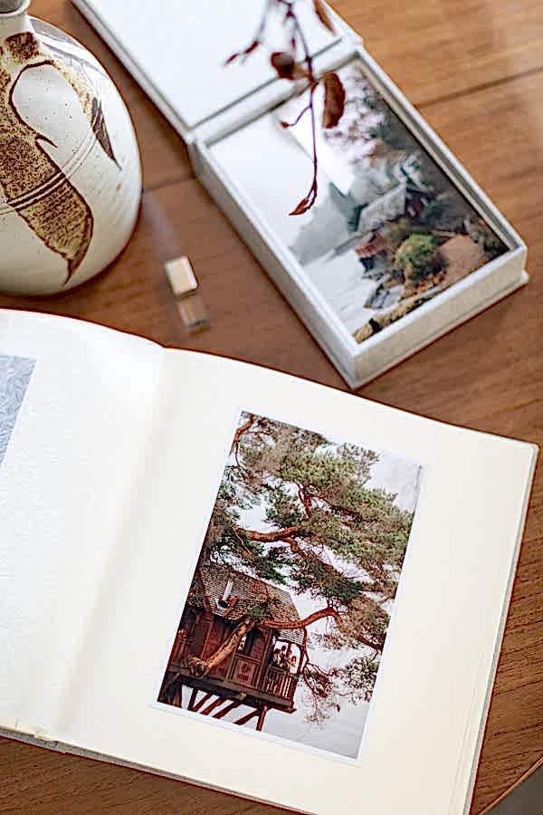 wedding albums from Glasgow and Edinburgh
