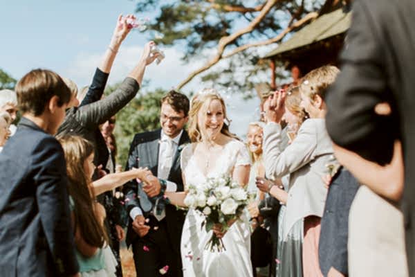 confetti at the lodge on loch goil scotland wedding 