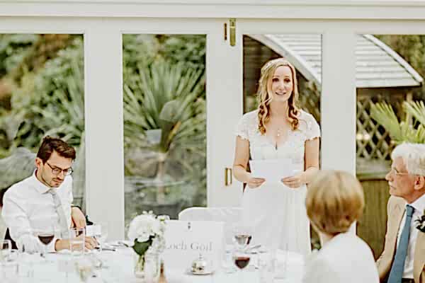 bride doing a speech fotogenic of scotland 