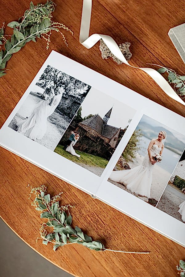wedding albums from Glasgow Scotland boturich castle