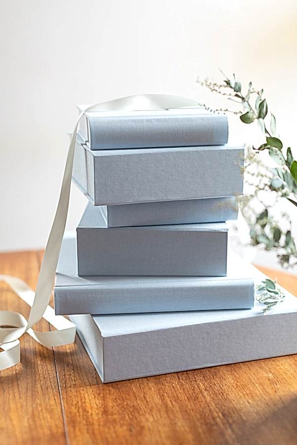 wedding albums from loch lomond Scotland 