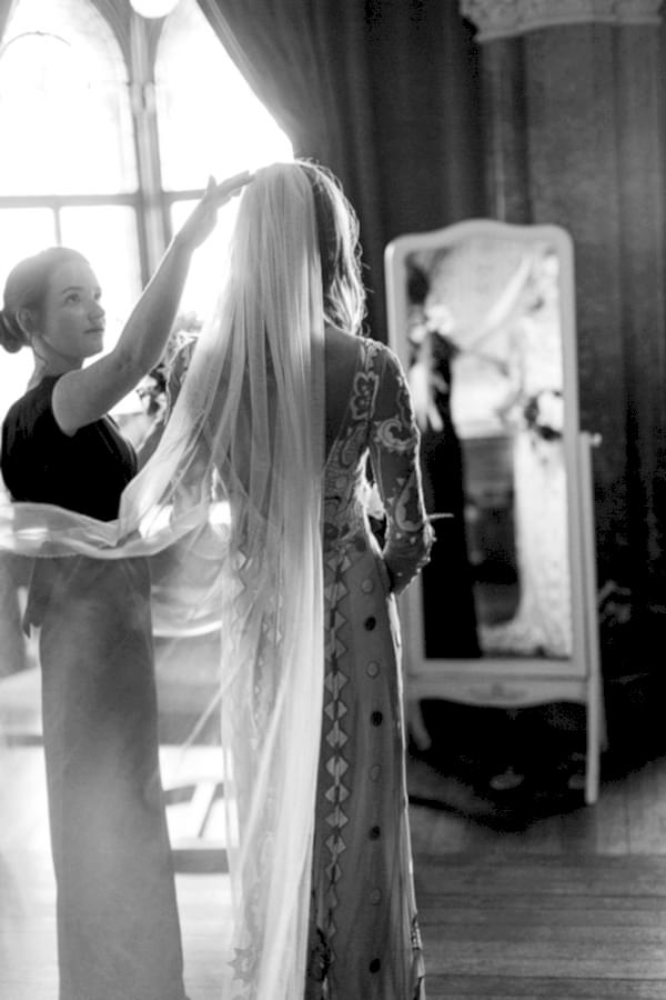 morning wedding preparations at mount stuart 