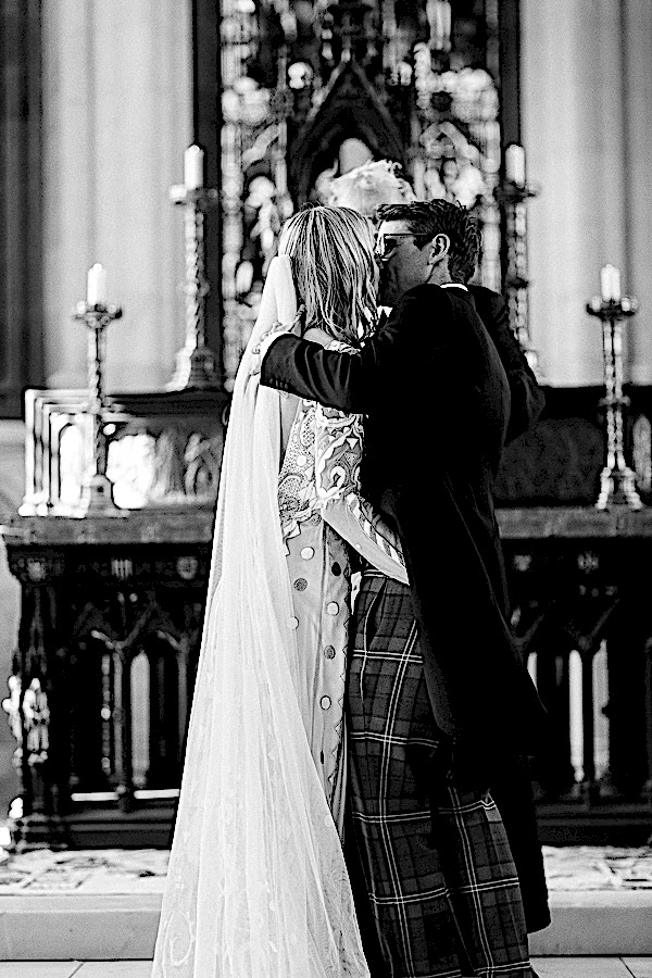 first kiss during church of scotland ceremony isle of bute