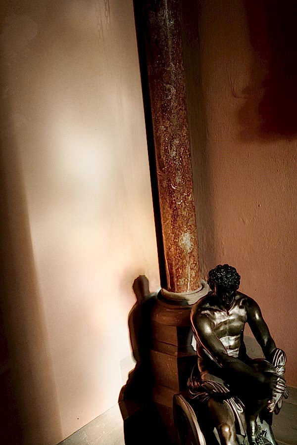 statue at mount stuart house