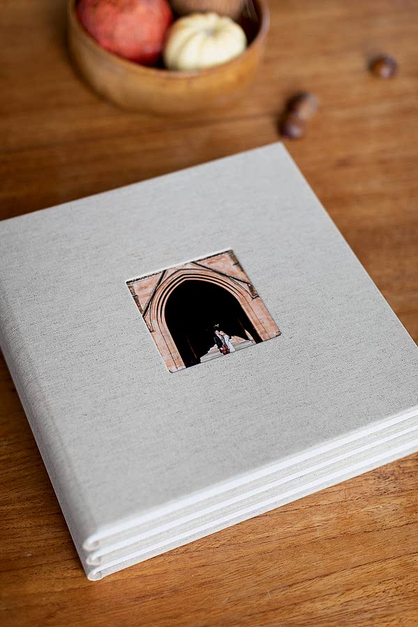 Wedding Photographers Edinburgh Albums 15
