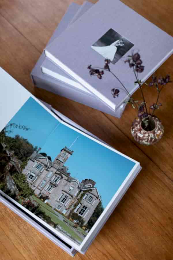 Wedding Photographers Edinburgh Albums 32