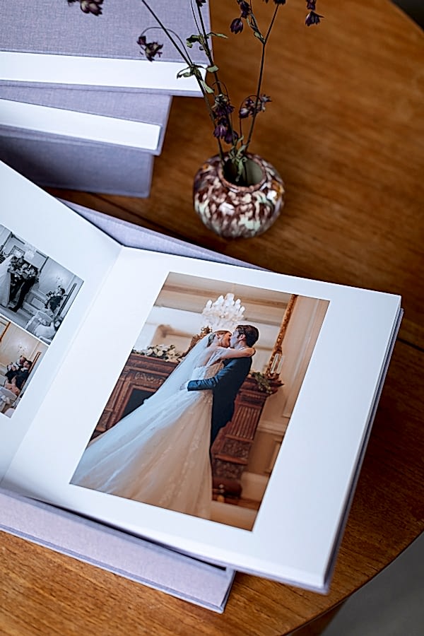 Wedding Photographers Edinburgh Albums 36
