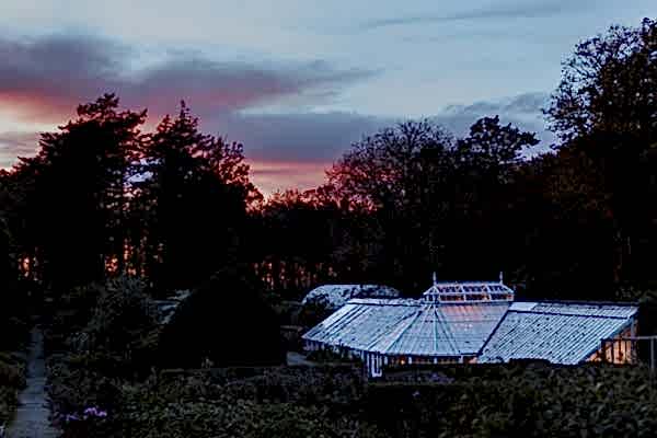 sunset at the wedding venue in ayrshire by fotogenic