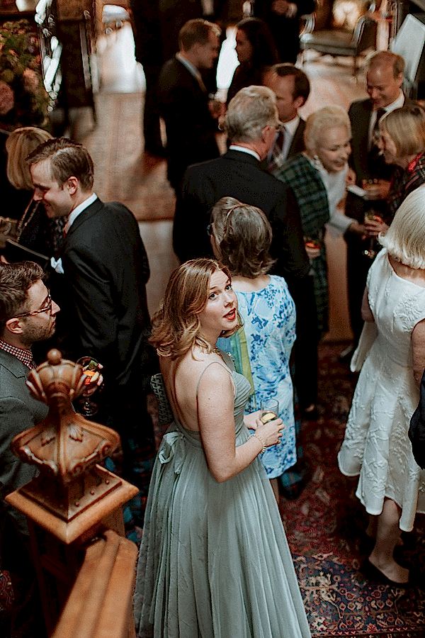 wedding guests at soarn castle