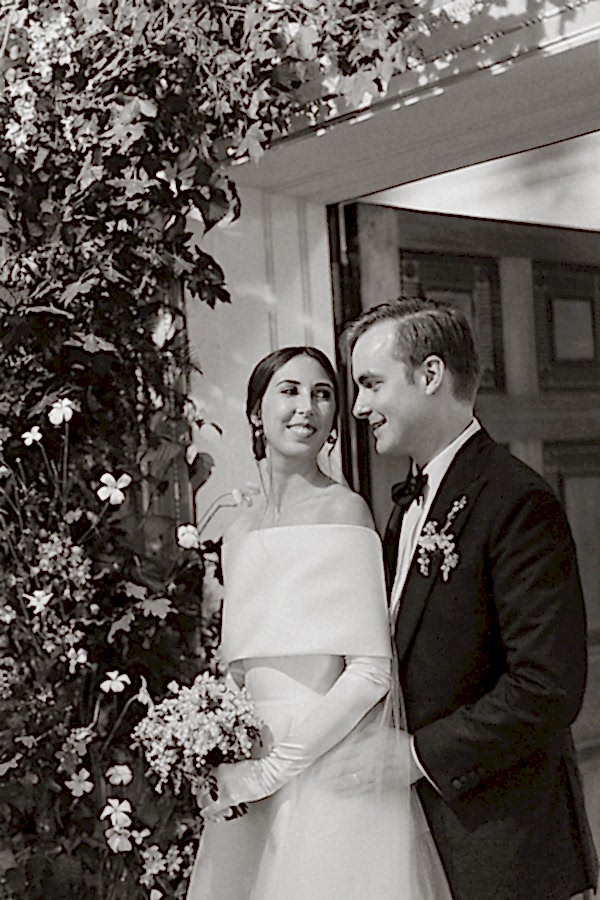 Dumfries House Wedding Photos newlyweds looking a each other
