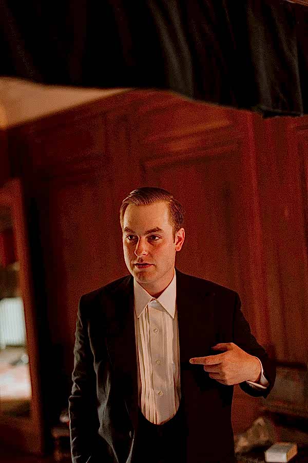 groom getting ready at soarn castle tuxedo