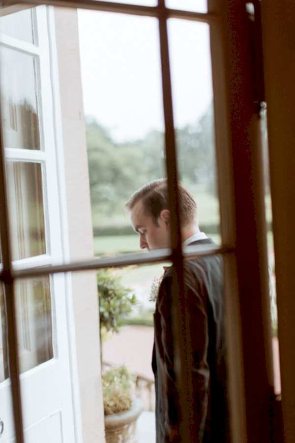 groom entering dumfries house