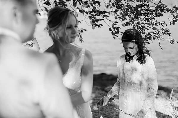 Wedding Photographers Glasgow The Lodge on Loch Goil 41