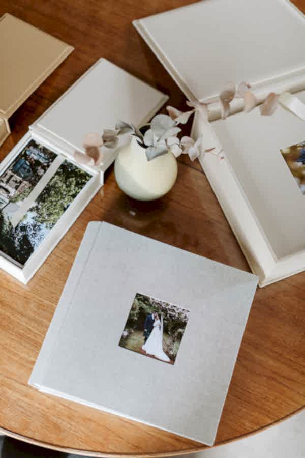 Wedding Photographer Glasgow Albums 1