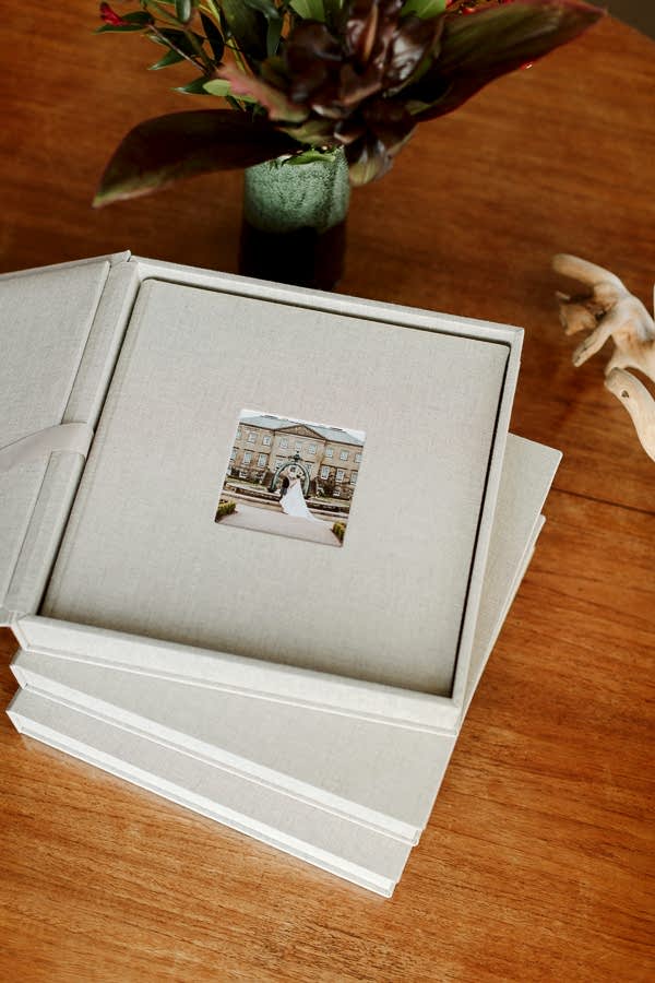 Wedding Photographer Glasgow Albums 19