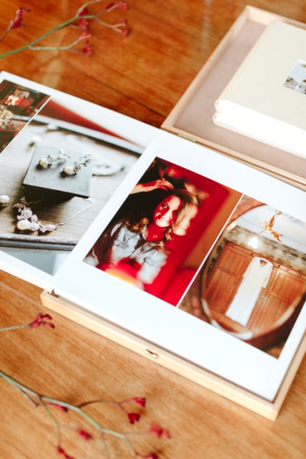 Wedding Photographer Glasgow Albums 28