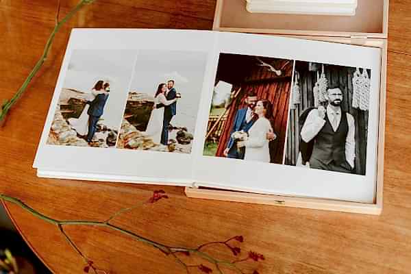 Wedding Photographer Glasgow Albums 31