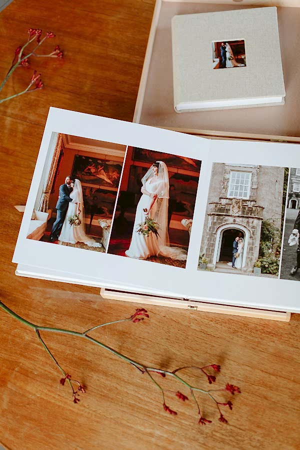 Wedding Photographer Glasgow Albums 39