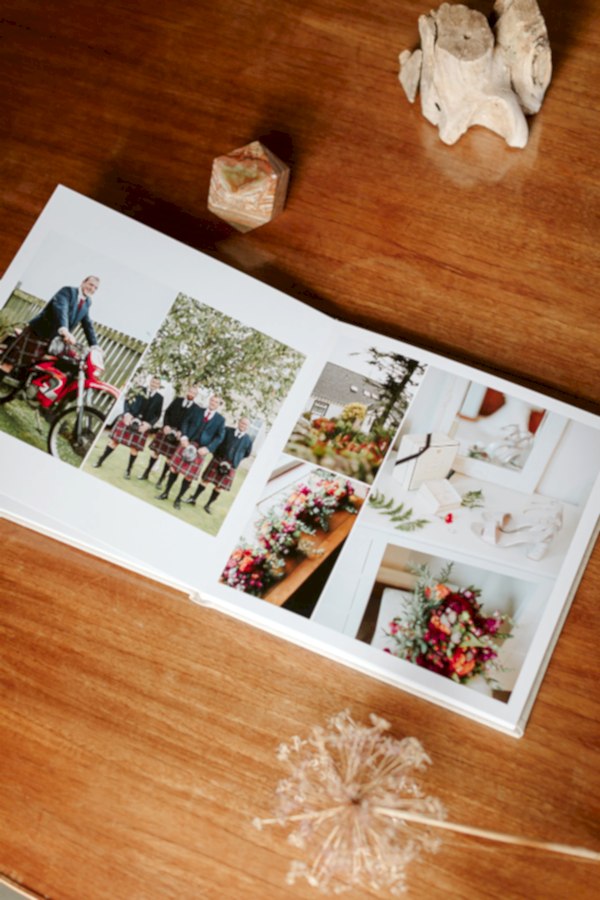 Wedding Photographer Glasgow Albums 51