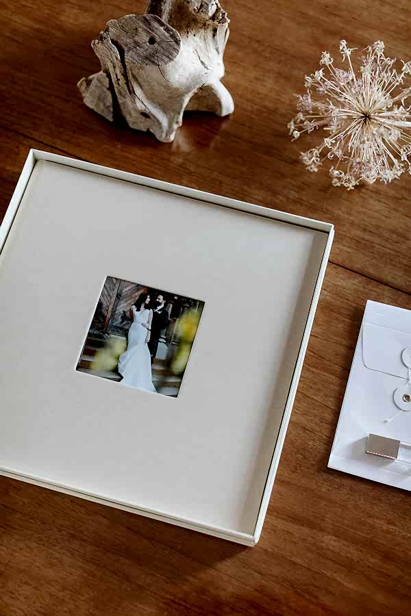 Wedding Photographer Glasgow Albums 62